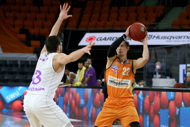 从2比0到2比2，国少一次深刻的教训