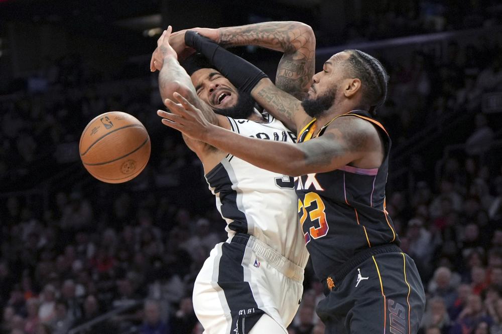 合中脱颖而 合中脱颖而