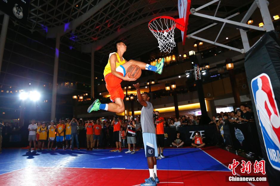 但成功牵制 但成功牵制