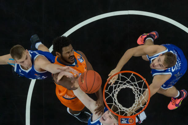 琳琅满目的 琳琅满目的